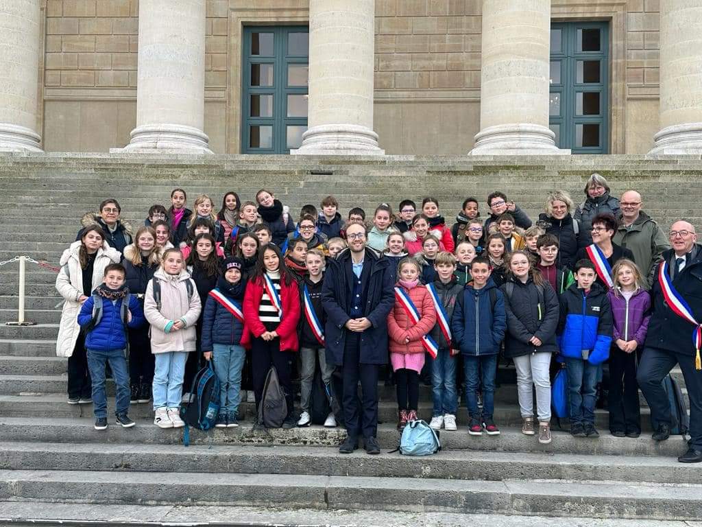 CONSEIL JEUNES_Visite assemblée nationale